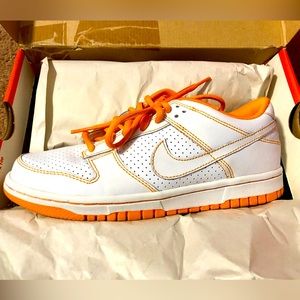 Nike Dunk Low “Orange Peel” (2007)